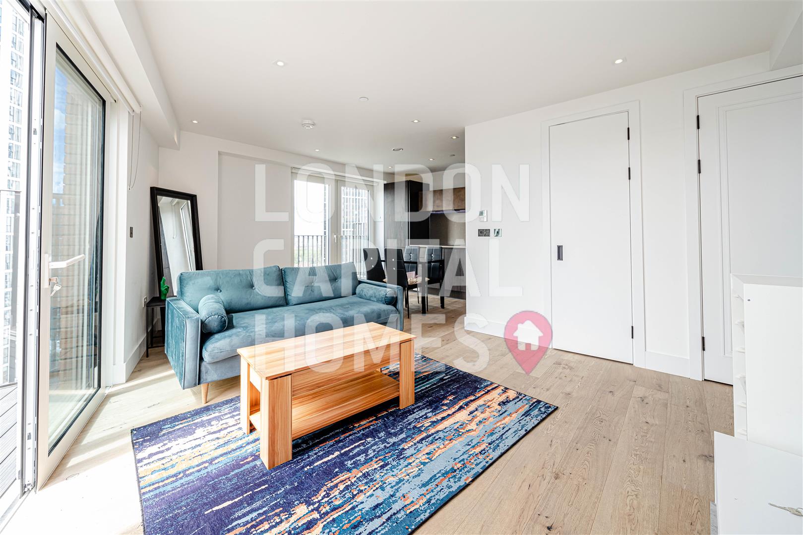 1 bed property in Exchange Garden, London